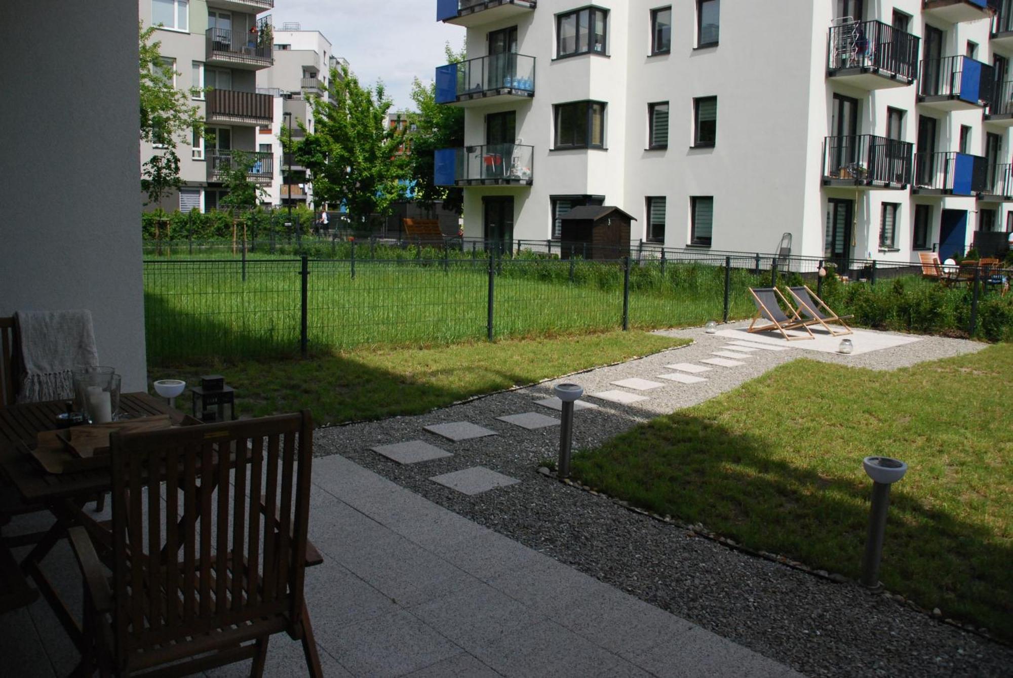 Relax&Comfort New Waw 50 Sqm With Terrace, Garden, Free Parking And Ac Varşova Dış mekan fotoğraf