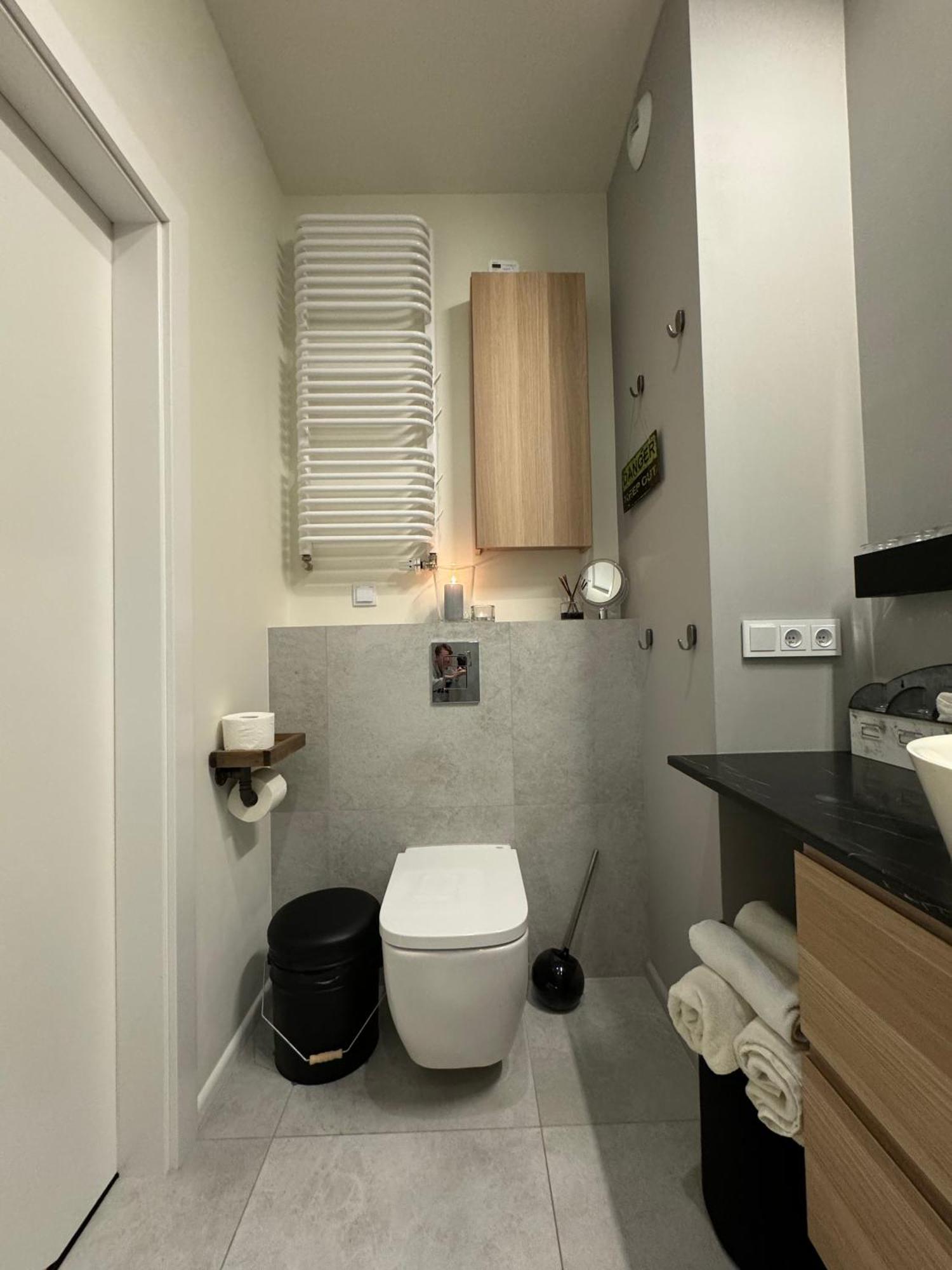 Relax&Comfort New Waw 50 Sqm With Terrace, Garden, Free Parking And Ac Varşova Dış mekan fotoğraf